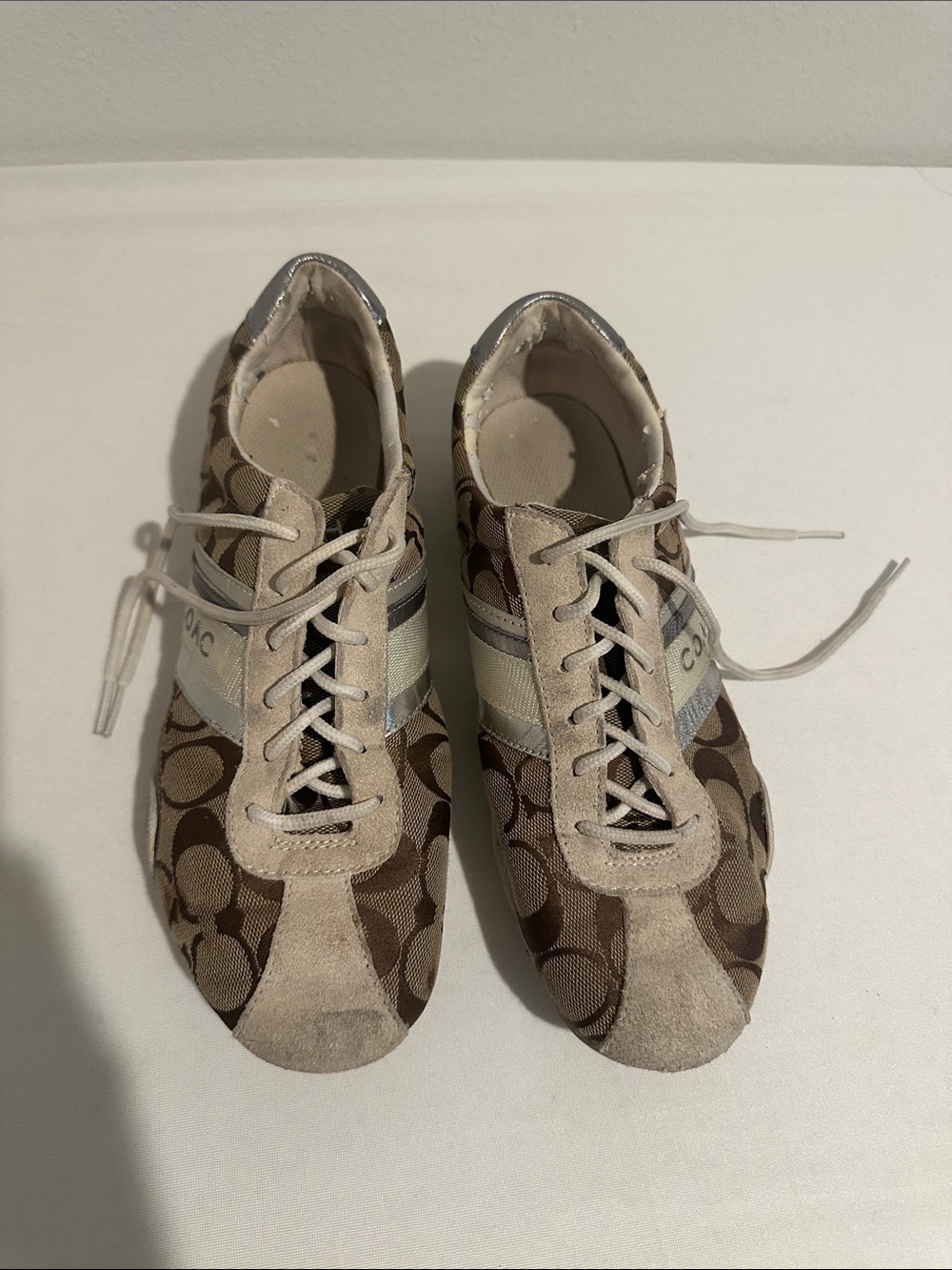 Coach Brown and Cream Signature Logo Low-Top Sneakers
